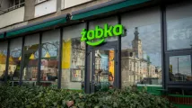 Zabka grocer posts PLN 596 mln in Q1 adj. EBITDA