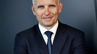 Marciniak_VeloBank.jpg