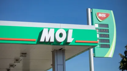 MOL