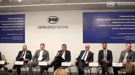 PAP - kadr z filmu 111.jpg