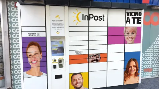 Inpost_paczkomat.jpg