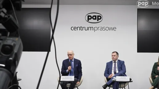 PAP - kadr z filmu 1.jpg