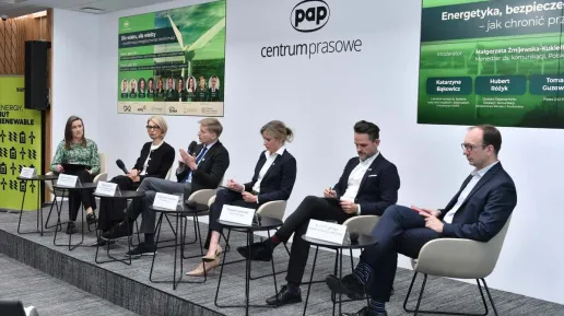 Eksperci: w latach 2022-2024 rosyjska propaganda odpowiadała za większość wpisów o energii i klimacie w Polsce (MediaRoom)